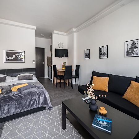 Balatonic Lemon Apartmanhaz Siófok Exterior foto